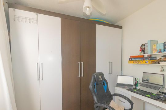 Quarto 1 de apartamento à venda com 3 quartos, 52m² em Fátima, Canoas