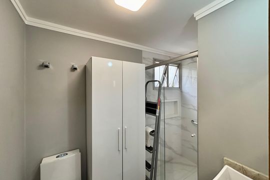Quarto de apartamento à venda com 1 quarto, 43m² em Jardim Paulista, São Paulo