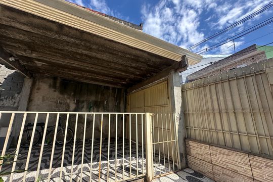 Garagem de casa à venda com 2 quartos, 50m² em Jardim Esperanca, Barueri