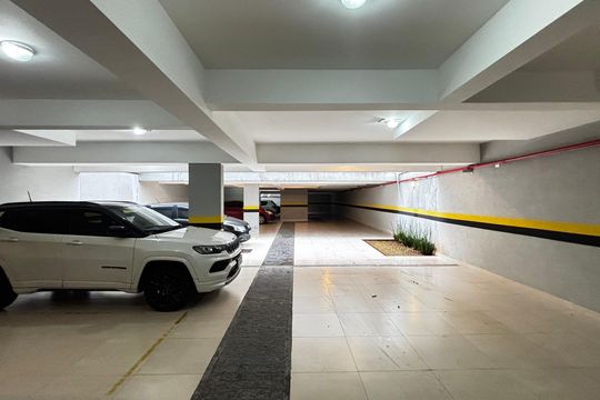 Garagem de apartamento à venda com 2 quartos, 82m² em Campestre, Santo André