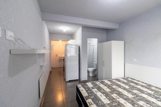 Studio de kitnet/studio para alugar com 1 quarto, 25m² em Uberaba, Curitiba