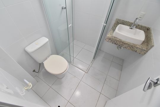 Banheiro 2 de apartamento para alugar com 3 quartos, 96m² em Fanny, Curitiba