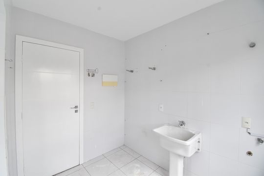 Área de Serviço de apartamento para alugar com 3 quartos, 96m² em Fanny, Curitiba