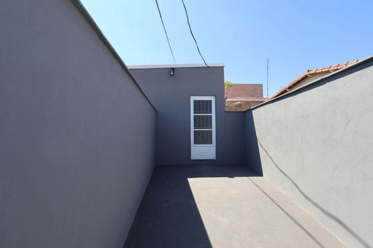 Casa para alugar com 2 quartos, 80m² em Jardim Leonor, Campinas