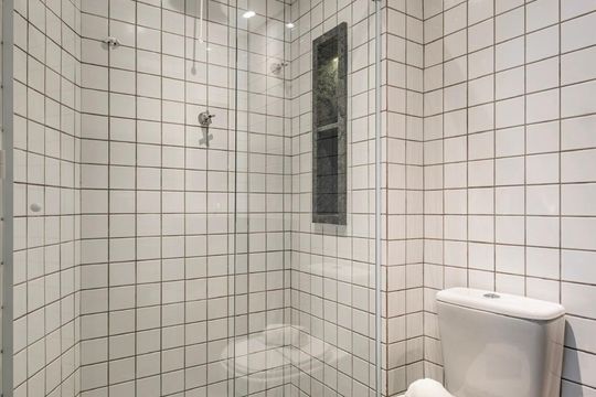 Banheiro de apartamento à venda com 1 quarto, 29m² em Vila Buarque, São Paulo