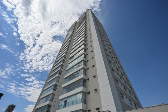 Fachada de apartamento para alugar com 3 quartos, 138m² em Brooklin, São Paulo
