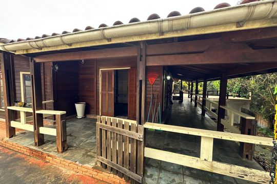 Área externa de casa de condomínio para alugar com 3 quartos, 250m² em Jardim Colibri, Cotia
