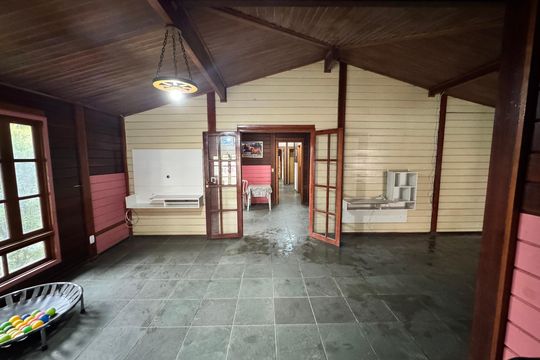 Casa de Condomínio para alugar com 3 quartos, 250m² em Jardim Colibri, Cotia