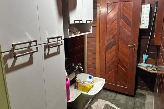 Área de Serviço de casa de condomínio para alugar com 3 quartos, 250m² em Jardim Colibri, Cotia