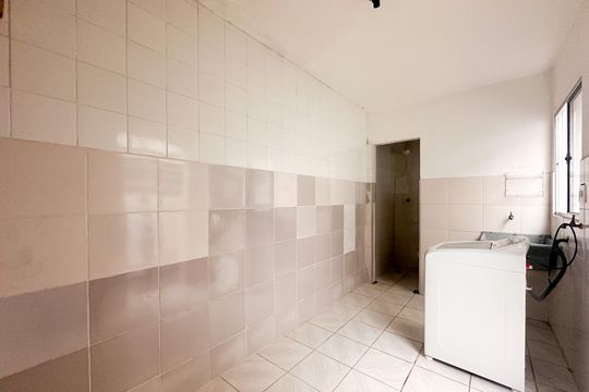 Área de Serviço de casa para alugar com 2 quartos, 153m² em Nova Petrópolis, São Bernardo do Campo