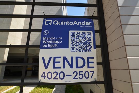 Plaquinha instalada em: 04/09/26 - VIFG-264 de apartamento à venda com 3 quartos, 105m² em Cidade Nova, Belo Horizonte
