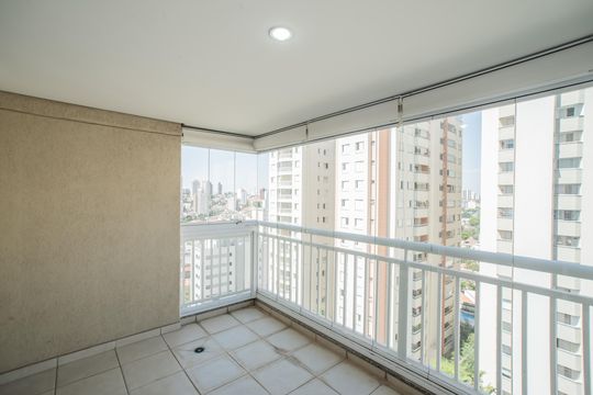 Varanda gourmet de casa de condomínio para alugar com 2 quartos, 84m² em Chácara Inglesa, São Paulo