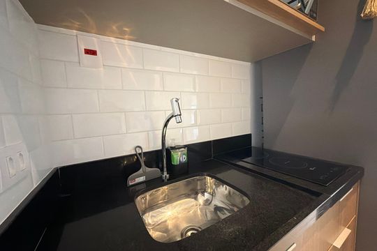Cozinha de kitnet/studio para alugar com 1 quarto, 25m² em Santo Amaro, São Paulo