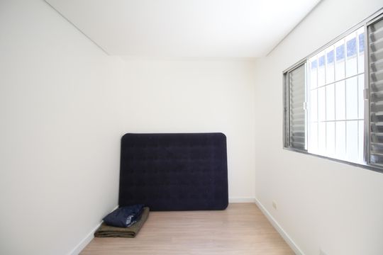 Quarto 1 de casa para alugar com 3 quartos, 216m² em Jardim Ipe, São Paulo