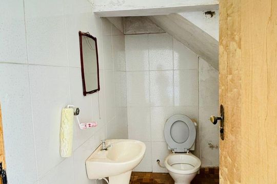 Lavabo de casa de condomínio para alugar com 2 quartos, 150m² em Caucaia do Alto, Cotia