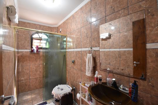 Banheiro de casa para alugar com 1 quarto, 130m² em Cruzeiro, São José dos Pinhais