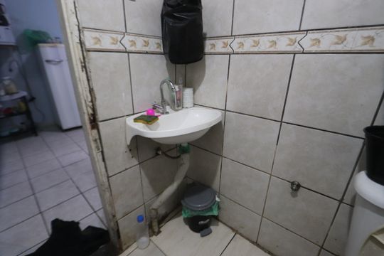 Casa 2 de casa à venda com 8 quartos, 125m² em Vila Ester, São Paulo