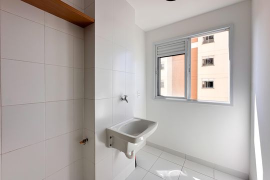 Área de Serviço de apartamento para alugar com 2 quartos, 52m² em Jd N Sra de Fatima, São Bernardo do Campo