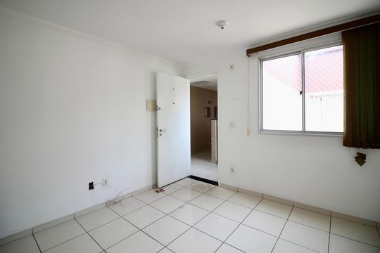 Sala de apartamento para alugar com 2 quartos, 25m² em Jardim Lourdes, Ferraz de Vasconcelos