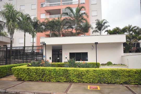 fachada da portaria  de apartamento para alugar com 2 quartos, 87m² em Vila Rica, Jundiaí