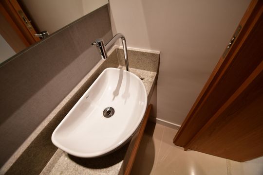 Lavabo de apartamento para alugar com 2 quartos, 64m² em Jardim Proença, Campinas