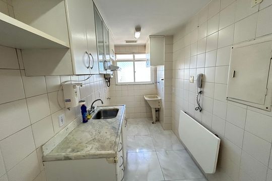 Cozinha de apartamento para alugar com 3 quartos, 75m² em Méier, Rio de Janeiro
