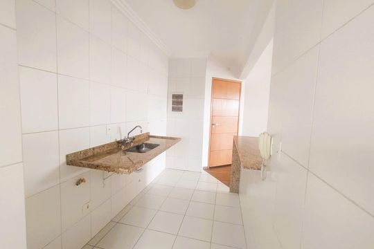 Cozinha de apartamento à venda com 3 quartos, 60m² em Jardim das Maravilhas, Santo André