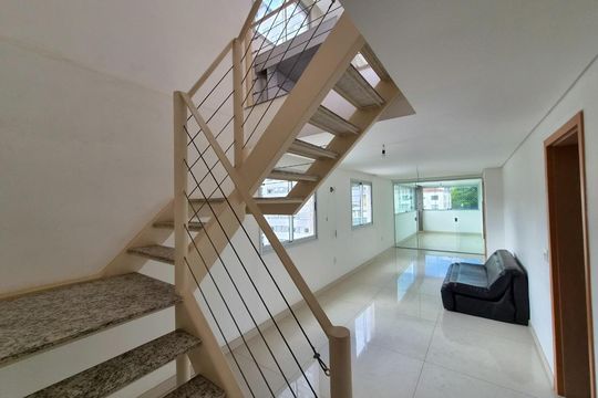 Apartamento à venda com 5 quartos, 261m² em Gutierrez, Belo Horizonte