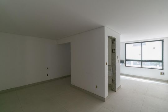 Kitnet/Studio à venda com 1 quarto, 30m² em Santa Rosa, Belo Horizonte