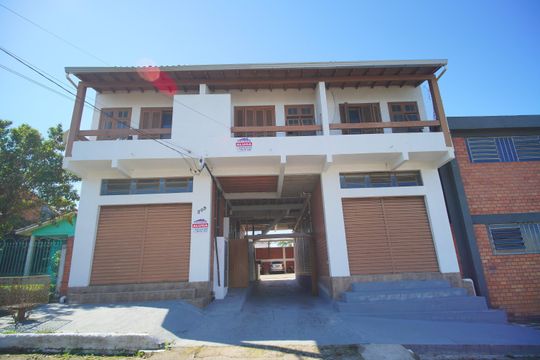 Fachada de casa para alugar com 2 quartos, 70m² em Vacchi, Sapucaia do Sul