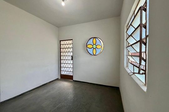 Sala de casa para alugar com 3 quartos, 1000m² em Bom Sossego, Ribeirão das Neves