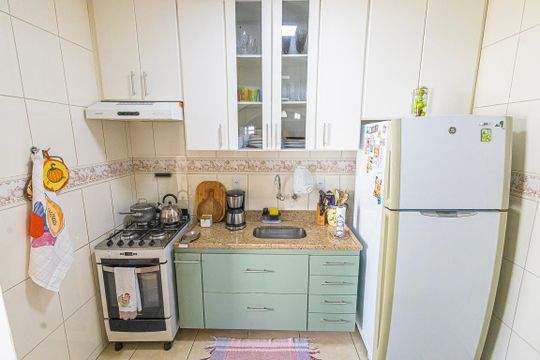 Cozinha de apartamento à venda com 3 quartos, 110m² em Conjunto California, Belo Horizonte