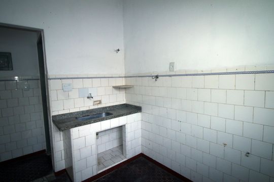 Cozinha de apartamento à venda com 1 quarto, 44m² em Vila da Penha, Rio de Janeiro