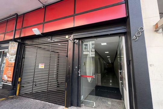 Fachada de apartamento à venda com 3 quartos, 86m² em Bela Vista, São Paulo