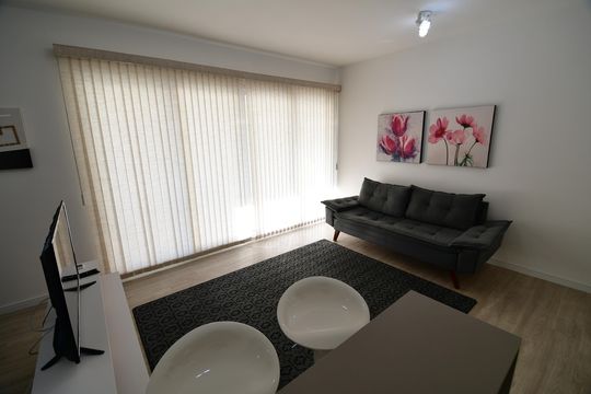 Sala de kitnet/studio para alugar com 1 quarto, 46m² em Centro, Campinas