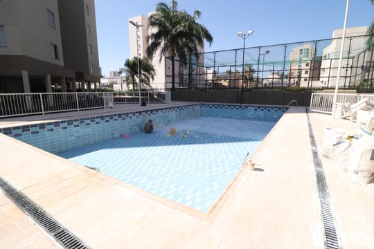 Área comum - Piscina de apartamento para alugar com 3 quartos, 90m² em Tabajaras, Uberlândia