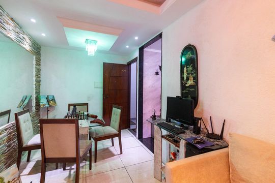 Sala de apartamento à venda com 2 quartos, 50m² em Padre Miguel, Rio de Janeiro