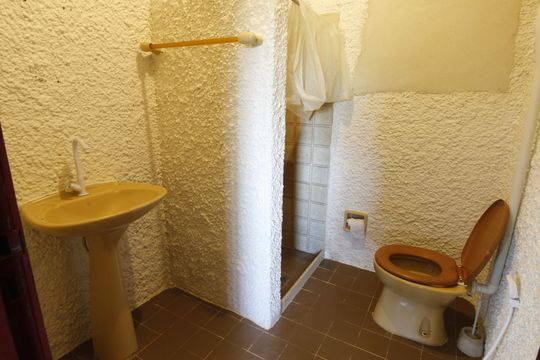 Banheiro Social de casa de condomínio para alugar com 4 quartos, 400m² em Ogiva, Cabo Frio