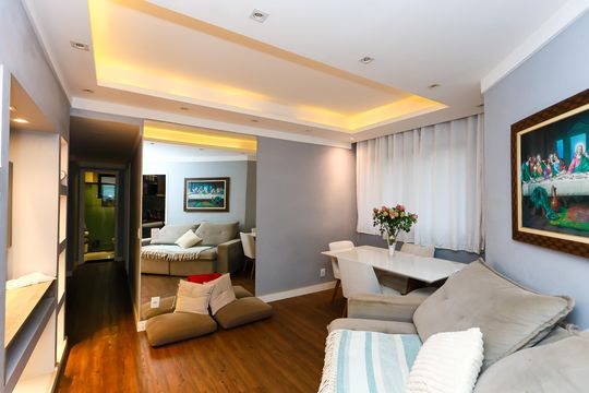 Sala de apartamento à venda com 2 quartos, 55m² em Jardim Wanda, Taboão da Serra