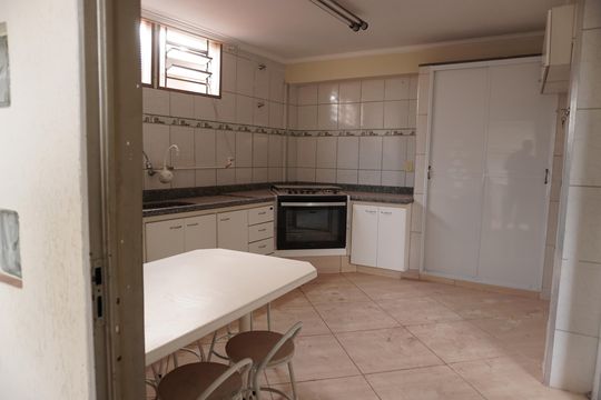 Casa para alugar com 3 quartos, 151m² em Jardim Bandeirantes, São Carlos