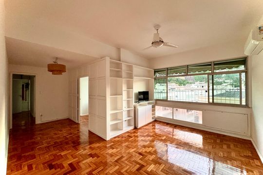 Apartamento para alugar com 3 quartos, 98m² em Laranjeiras, Rio de Janeiro