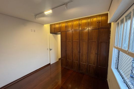 Quarto 1 de apartamento para alugar com 2 quartos, 74m² em Aparecida, Santos