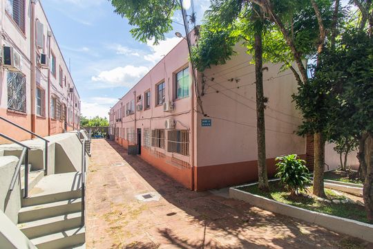 Fachada de apartamento para alugar com 2 quartos, 40m² em Nonoai, Porto Alegre