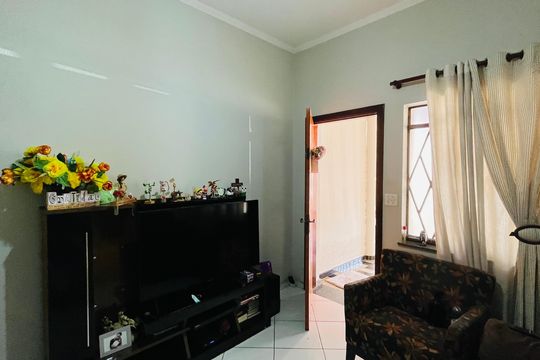 Casa para alugar com 2 quartos, 135m² em Bosque, Campinas