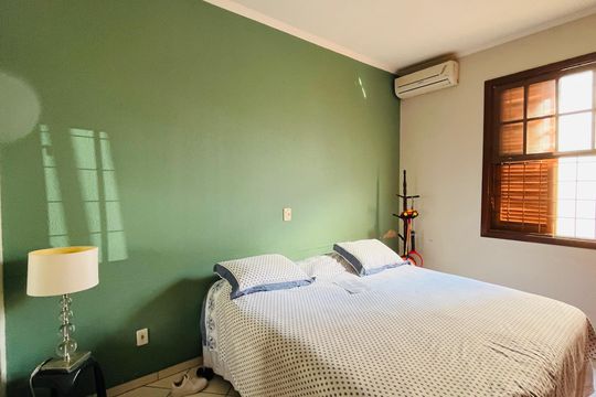 Casa para alugar com 2 quartos, 135m² em Bosque, Campinas