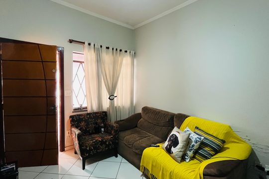 Casa para alugar com 2 quartos, 135m² em Bosque, Campinas