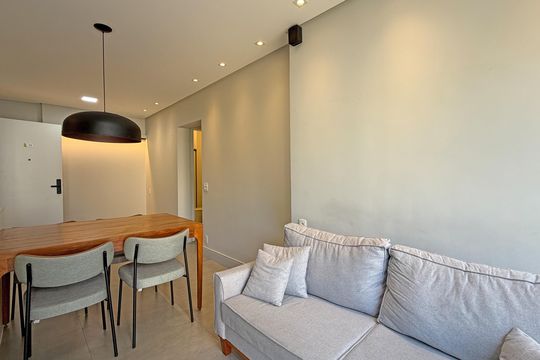 Sala de apartamento para alugar com 2 quartos, 73m² em Marapé, Santos