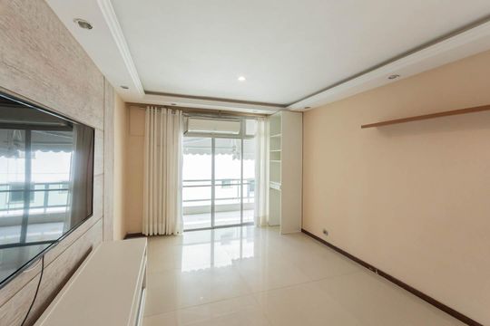 Sala de apartamento para alugar com 2 quartos, 96m² em Tijuca, Rio de Janeiro