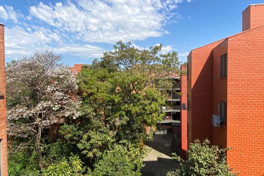 Hall do andar - Vista de apartamento à venda com 2 quartos, 54m² em Aliança, Osasco