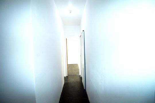 Corredor de apartamento para alugar com 2 quartos, 55m² em Penha Circular, Rio de Janeiro